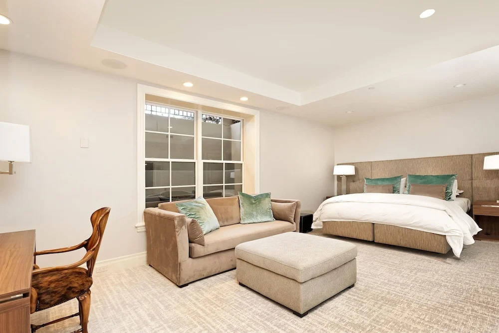 Oregon Trail - Four Bedroom Townhome