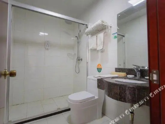 Yantai LanGe Business Hotel