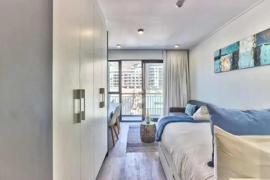 Arty Modern Design Studio with Balcony and Pool