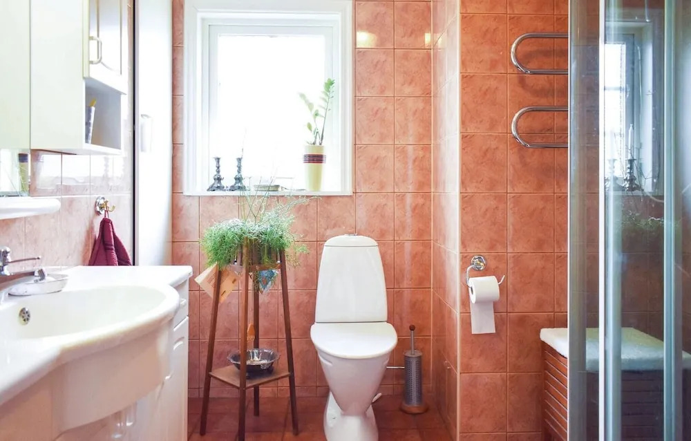 3 Bedroom Cozy Home In Karlshamn