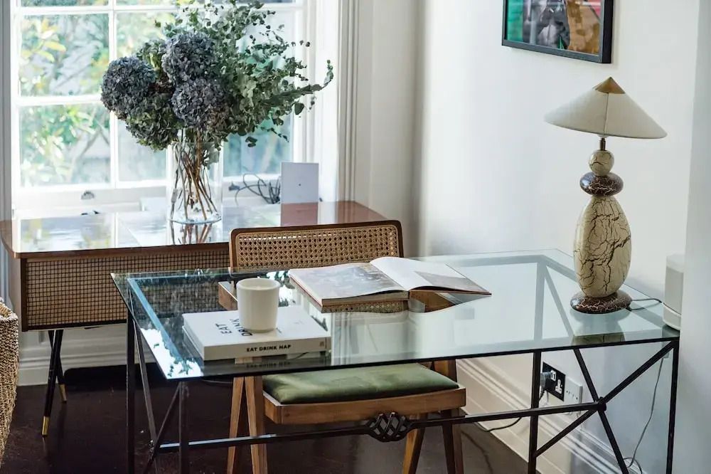 Belgravia Beauty - by Out of Office Lifestyle