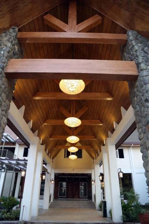 Sola Hotel & Sola Bed and Breakfast
