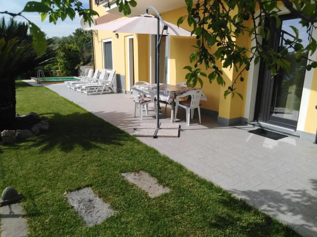 La Nocciola Country House