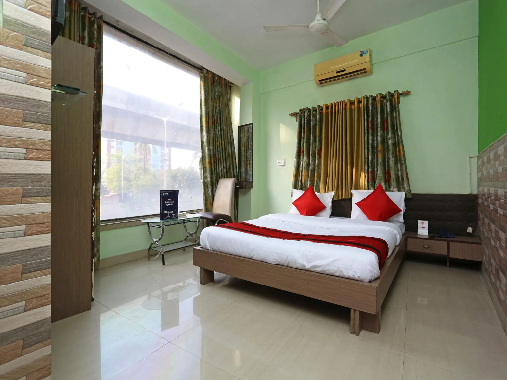 OYO Flagship 12528 Green View Guest House 2