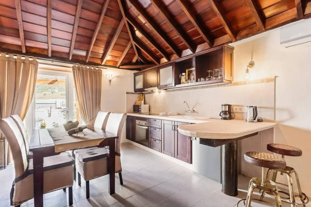 Bungalow Los Laureles