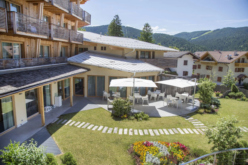 Курортный отель Blu Hotel Natura & Spa