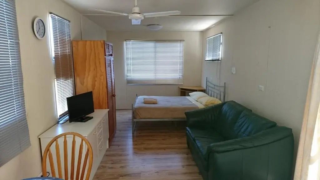 River Retreat Home & Holiday Park