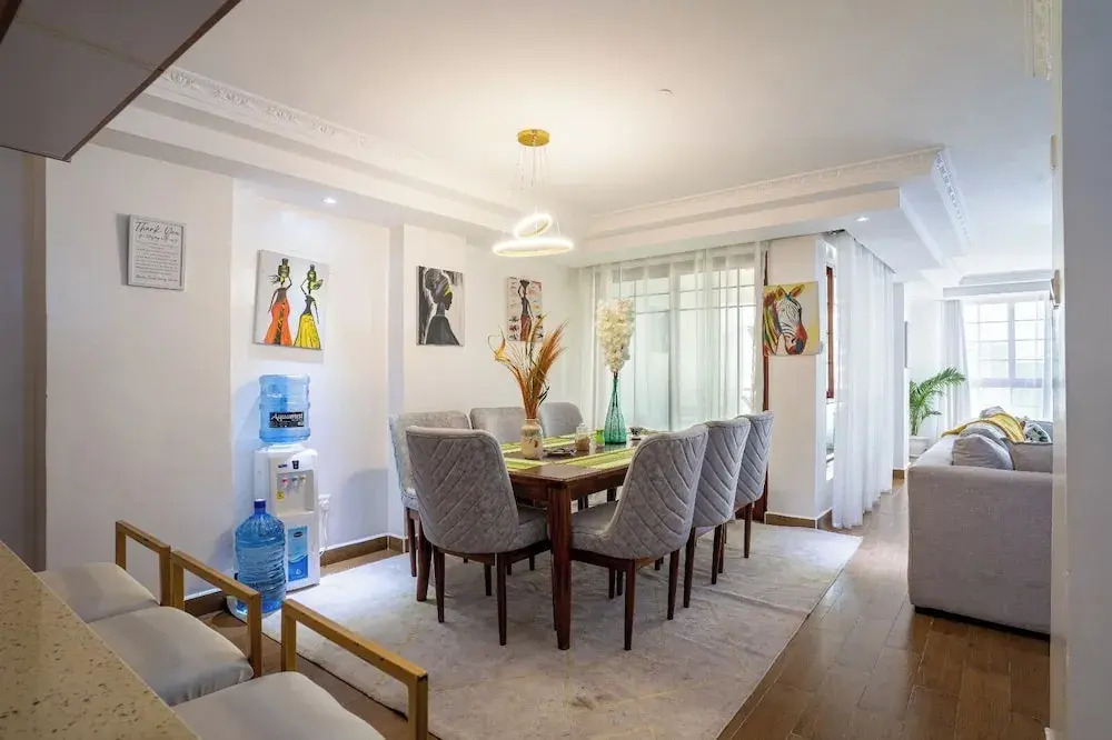 Luxurious 4 Bedroom Apartment With a Rooftop Pool in Kilimani