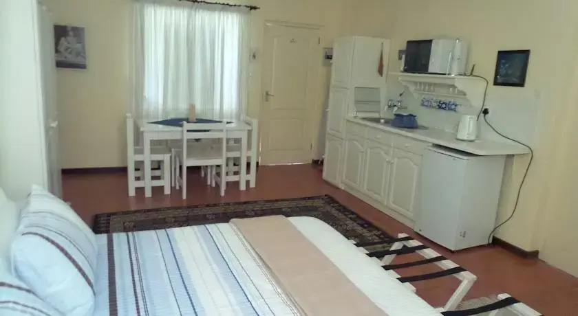 Villa-Roux