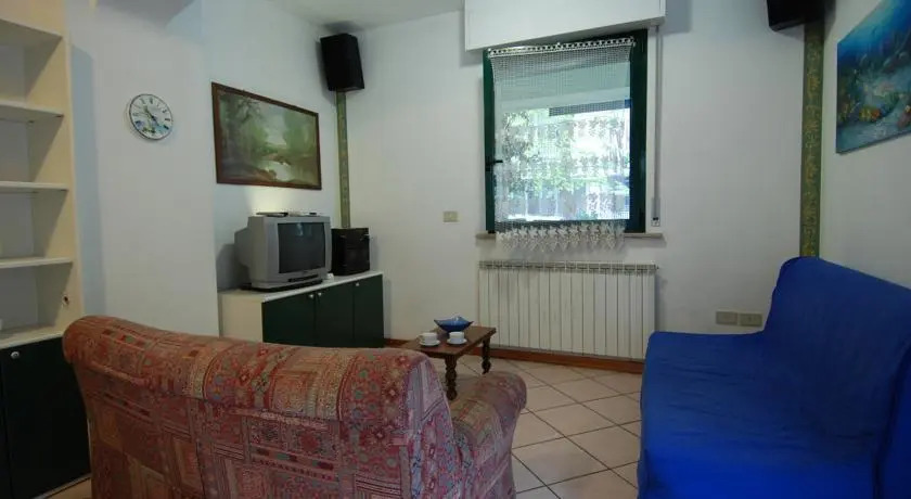 Zara Halldis Apartment