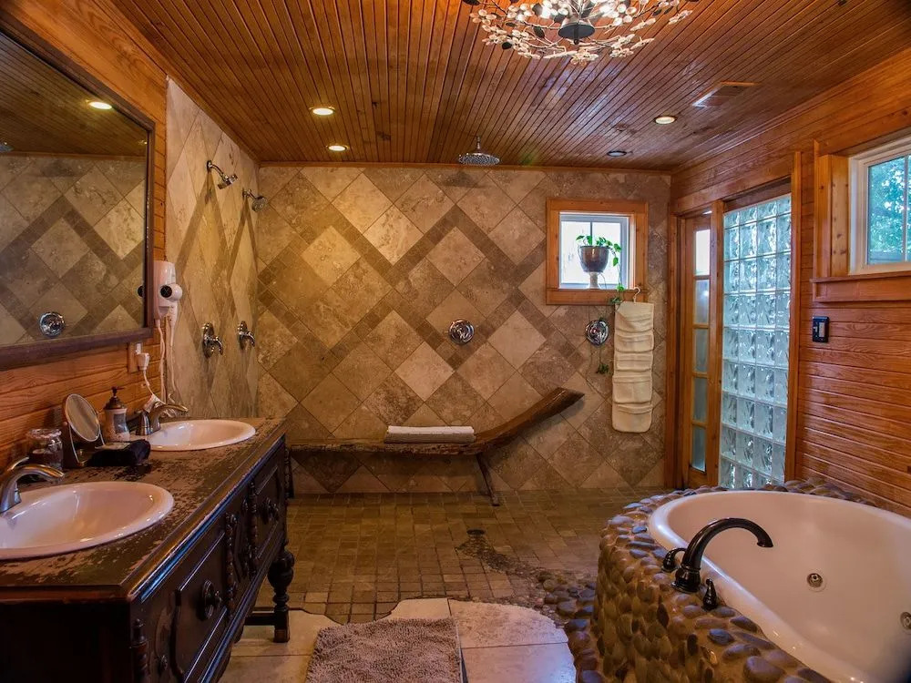 Beachside Boutique Inn – Folly Beach Rooms & Private Cottages