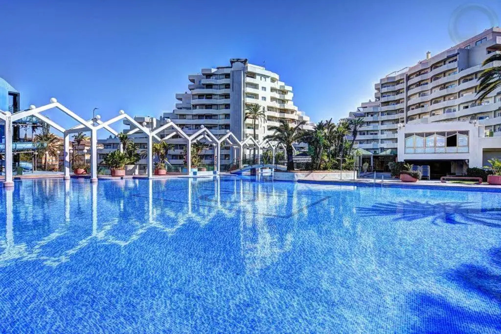 VIVE BENALMÁDENA Apartamento BENAL BEACH 524 Parque Acuático, Playa 100m