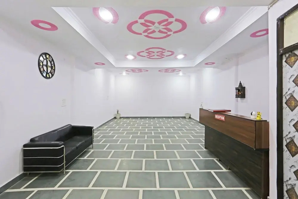 Twamev Residency