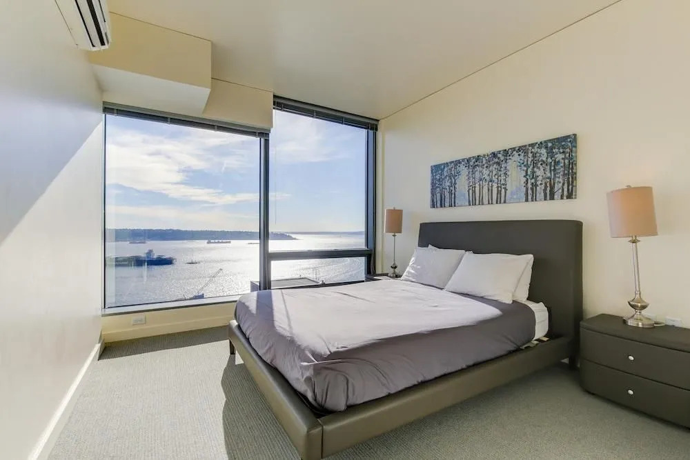 Pike's Place Lux Suites by Barsala
