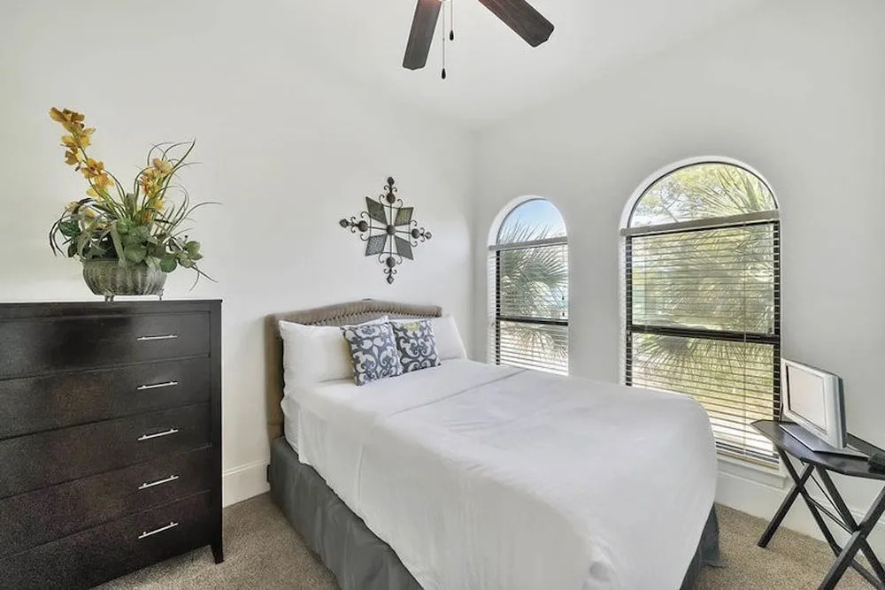 Bella Vista by Bliss Beach Rentals