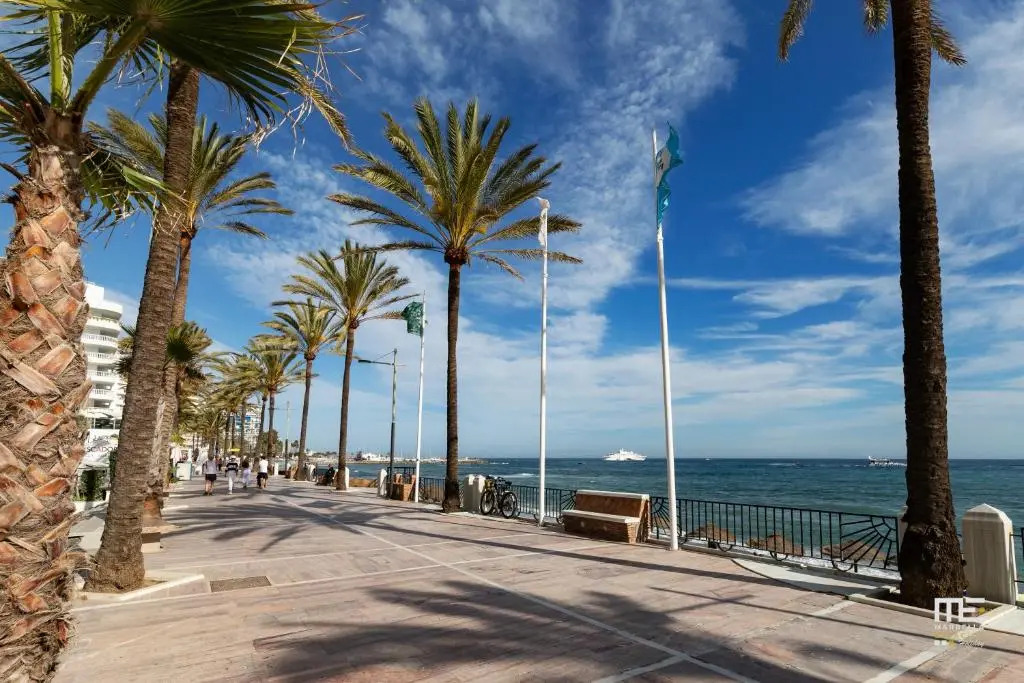 Nuevo y lujoso apartamento en Marbella Centro a pie de playa 625