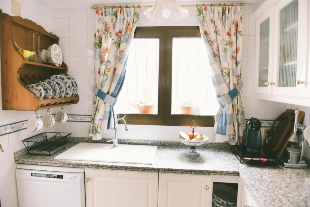 Bright apartment in the city center