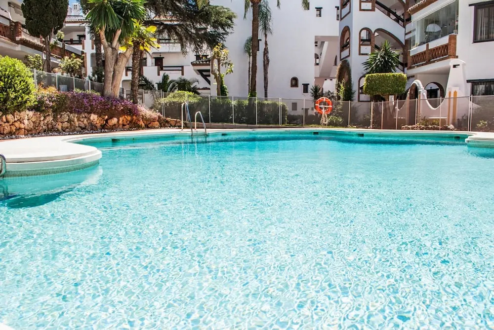 Apartment - 2 Bedrooms with Pool and WiFi - 107322