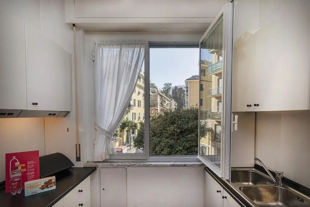 Large Apartment in the Heart of Santa Margherita L