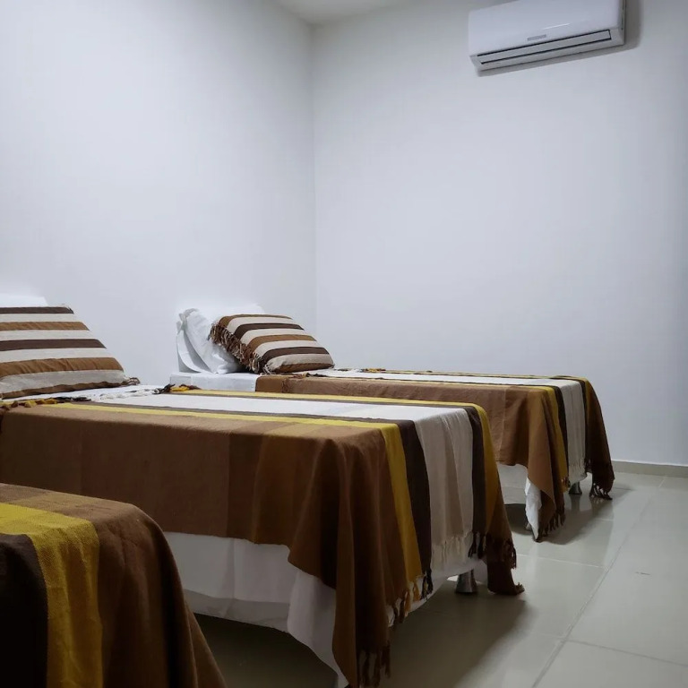Lá na Praia Pousada e Hostel