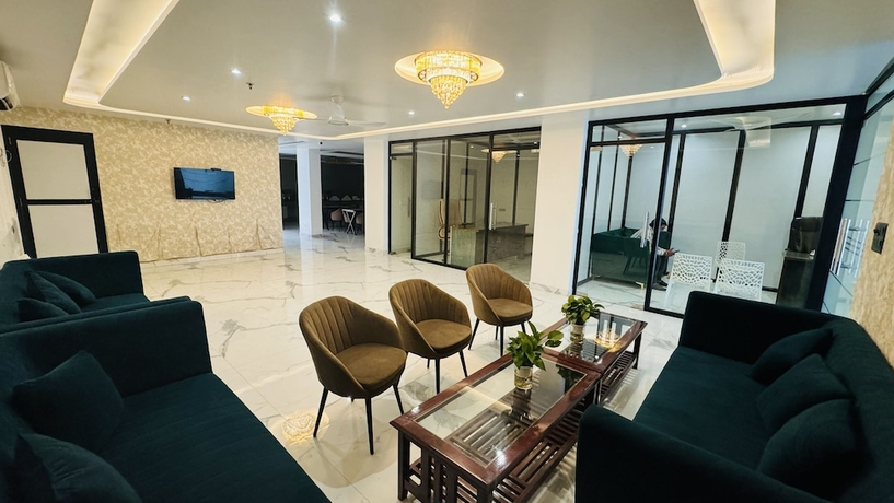 Raksha Suites & Banquet Greater Noida
