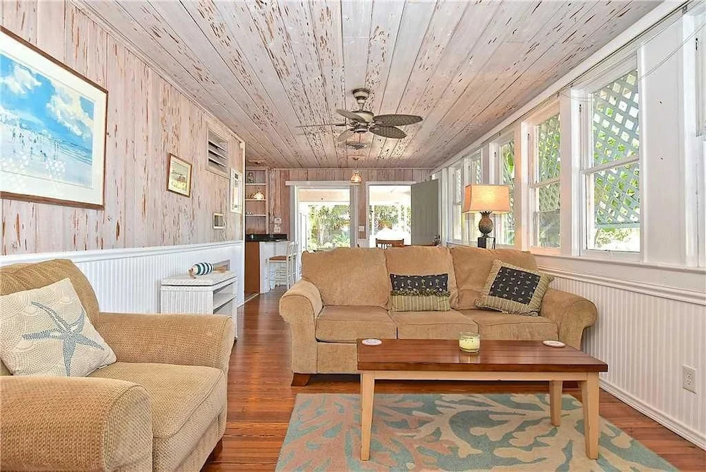 Siesta Shores B13 - Three Bedroom Condo