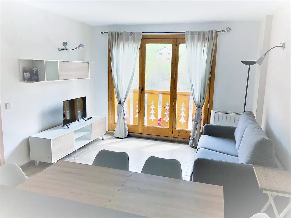 Apartment With one Bedroom in Canillo, With Wonderful Mountain View, B