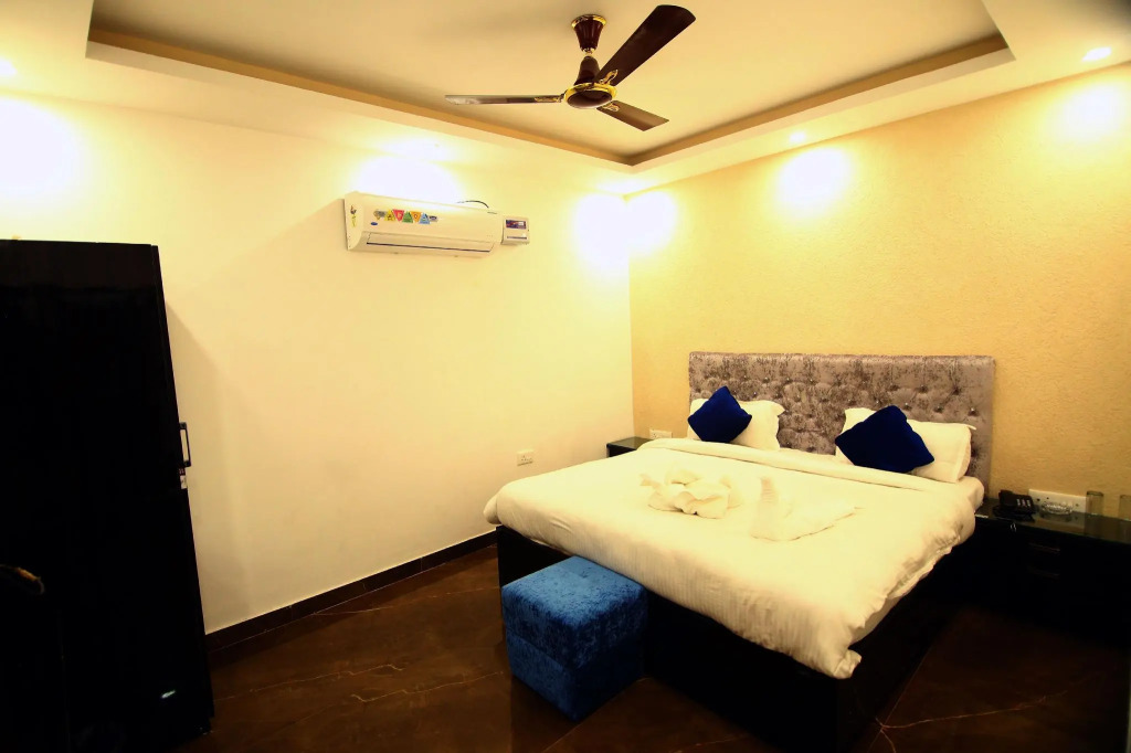 Hotel Gharonda