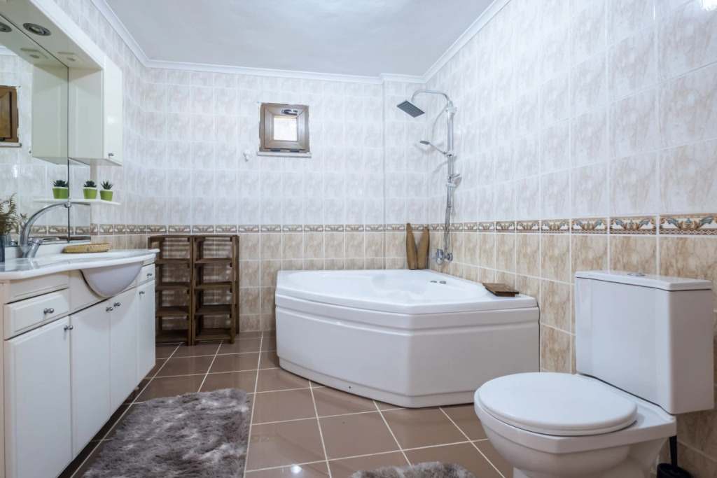 Remarkable Villa Close to Beach With Pool in Sile
