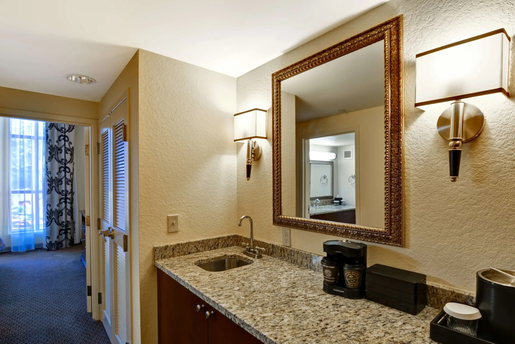 Embassy Suites by Hilton Orlando North
