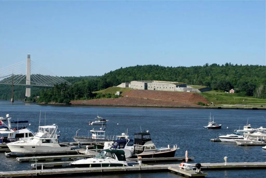 Bucksport Inn