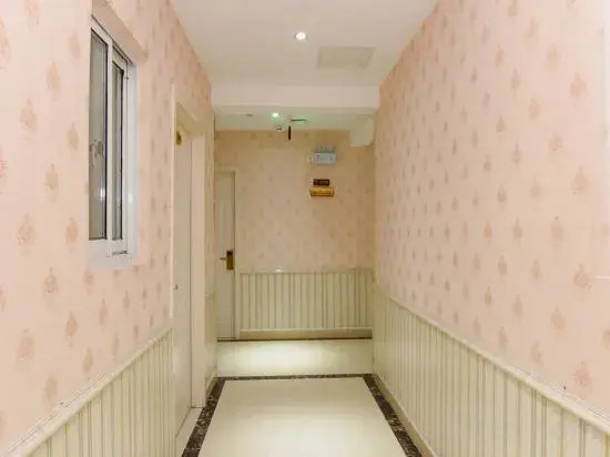 Bengbu Juyuan Theme Hotel