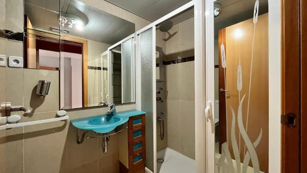 Apartamento en edi Paradise, con piscina y parking 141B - INMO22