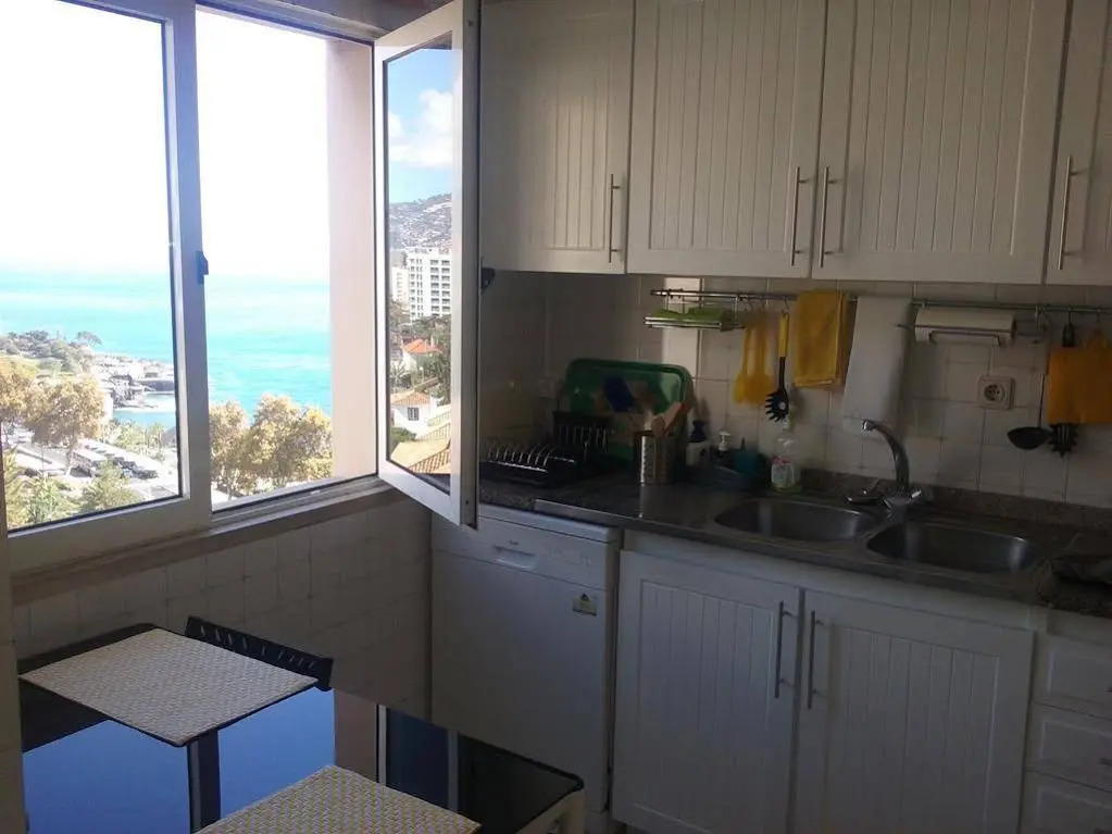 Lido Apartment