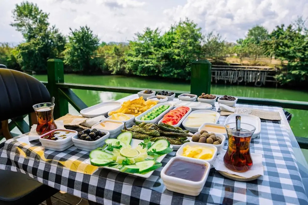 Taş Mahall Luxury Hotel