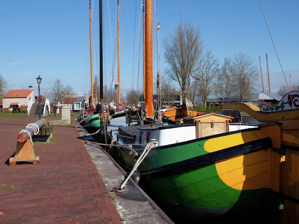 Apartment De Burgemeester Grou