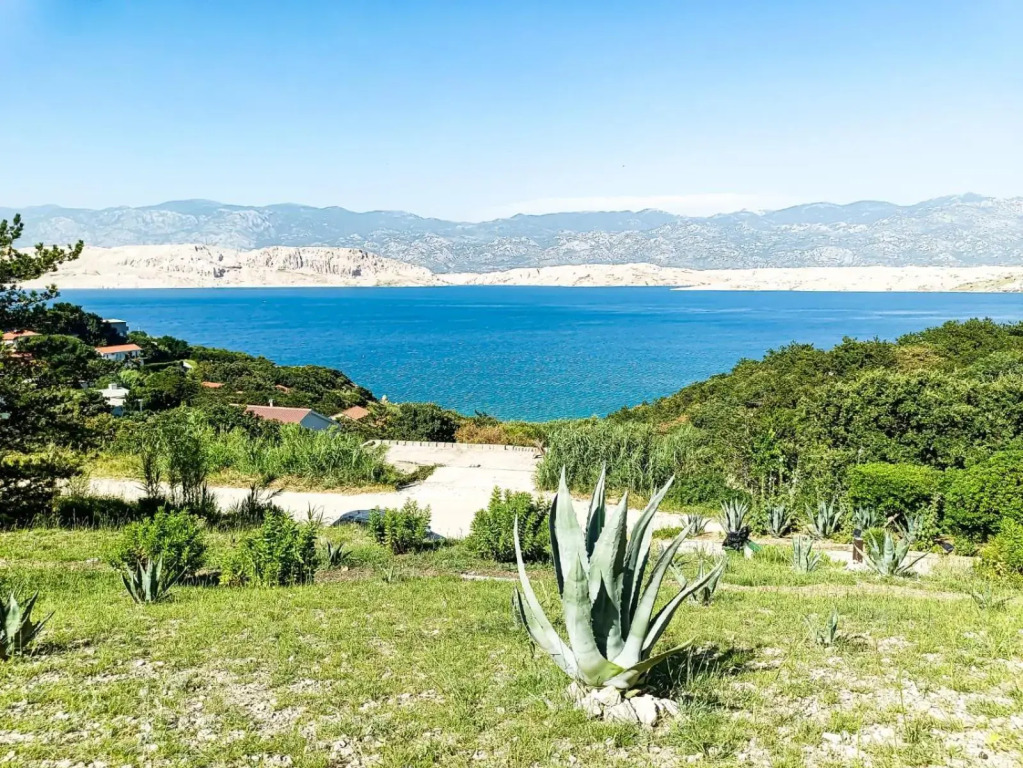 Villa Mila holiday house with private beach