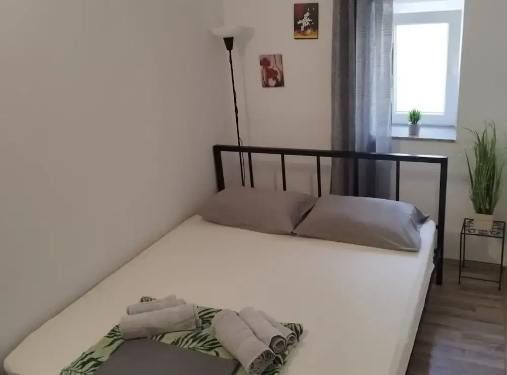 Apartment Leo Povile