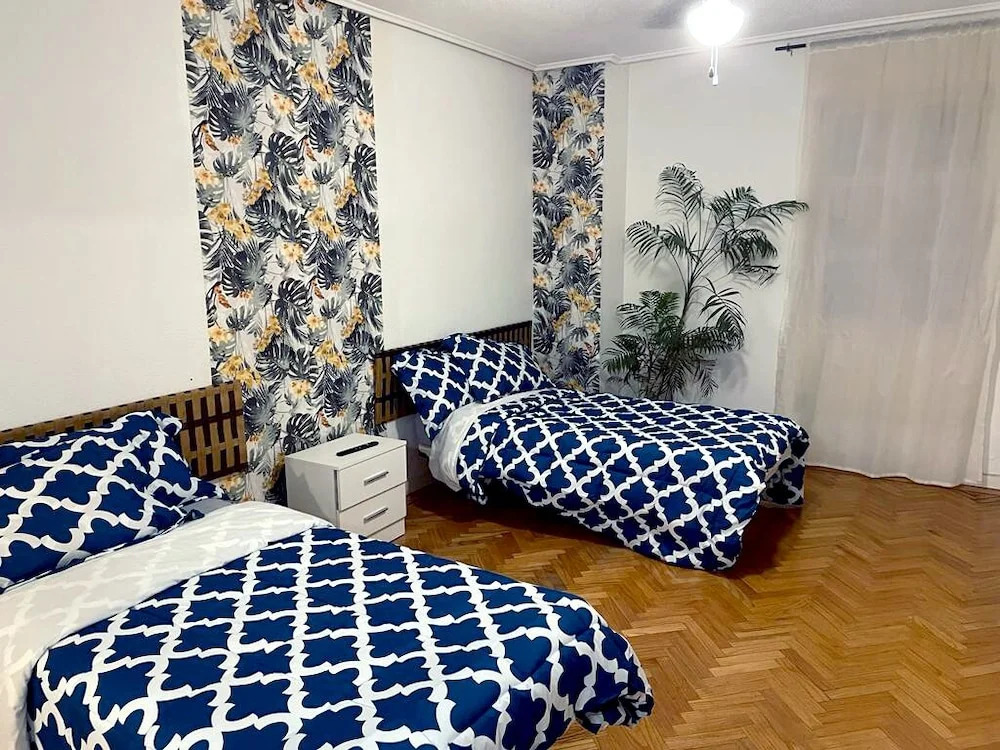 SOL- CARLOS V Apartaments