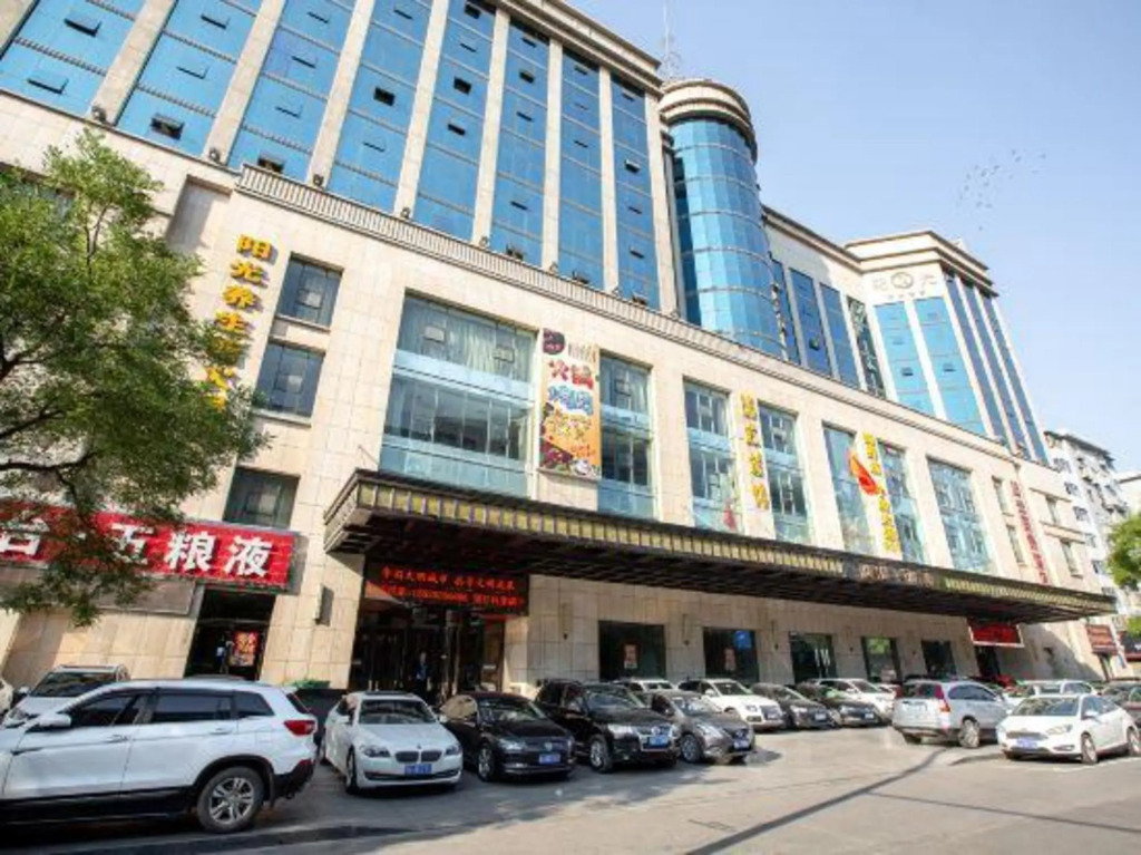 Sunshine Hotel