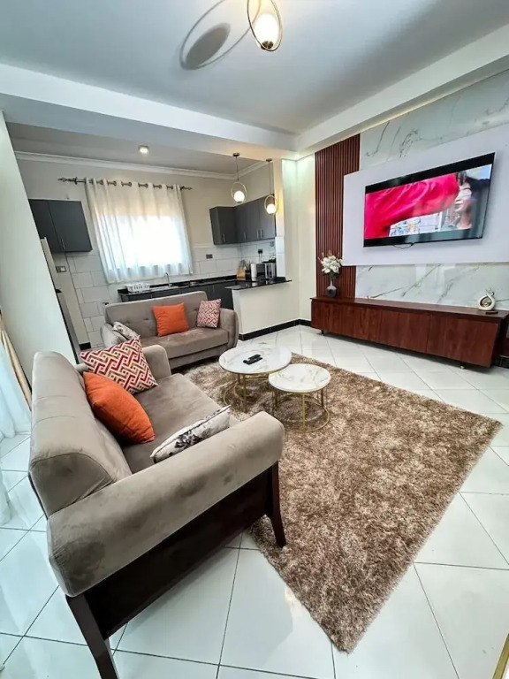 LivLuxe Apartments 2