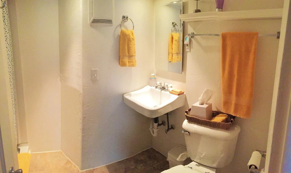 3-Bedroom Cottage Near Sugarhouse Park