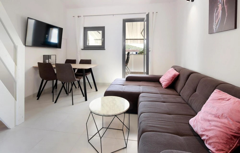 Awesome Apartment in Stinica With 1 Bedrooms and Wifi