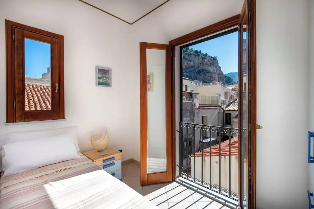 Terrazza Mandralisca by Wonderful Italy