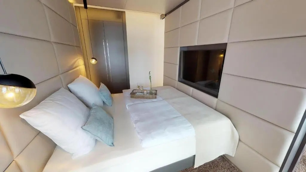 White Pearl Apartment 3.10