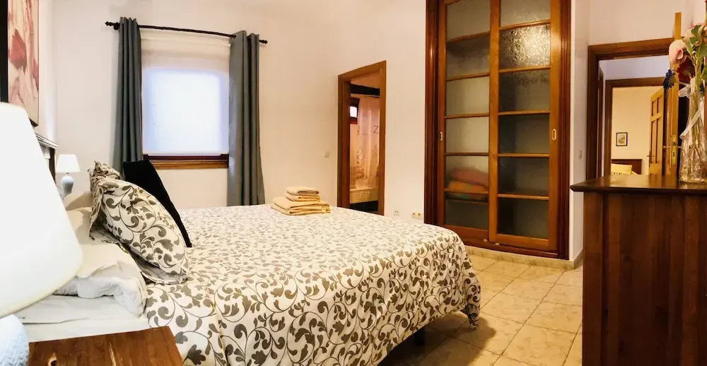 Villa Neptuno with private pool, sea view, Smart-TV free Wifi