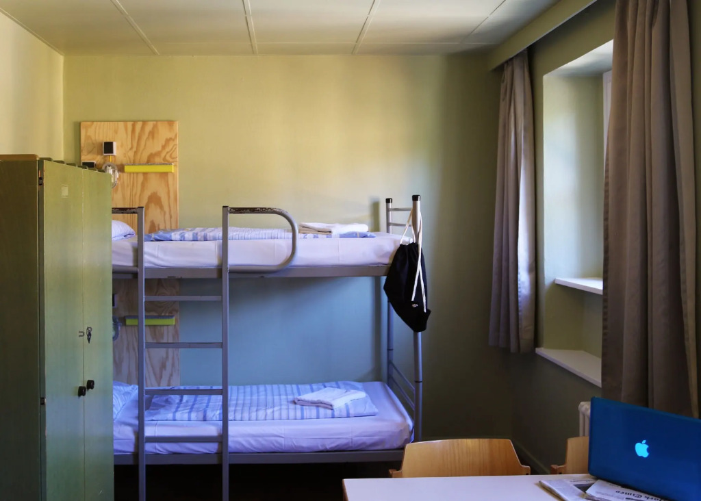Amstel House Hostel