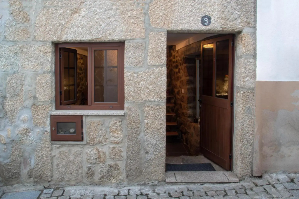 Casa dos Poetas by AL Belmonte