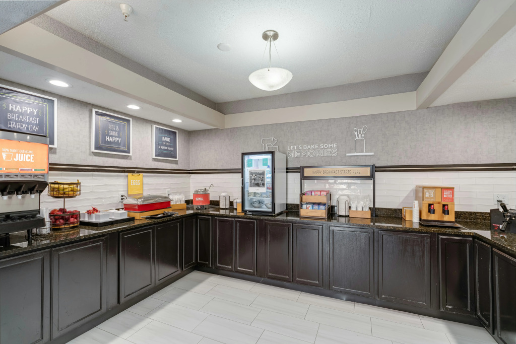 Hampton Inn Bloomington West