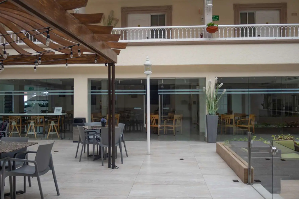 Best Western PLUS Monterrey Colón